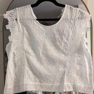 White lace sleeveless top